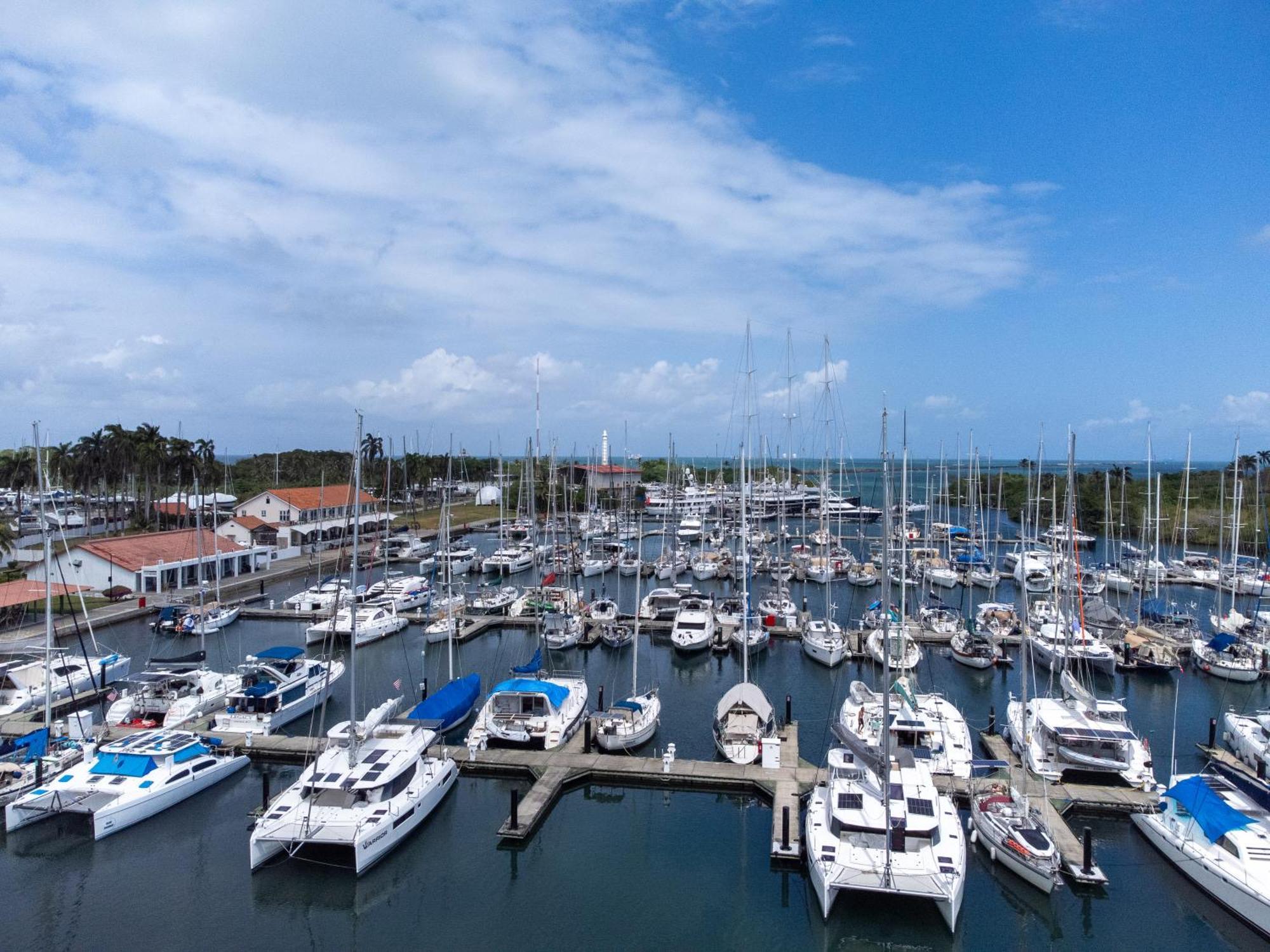 Marina Hotel At Shelter Bay Colon Exterior foto